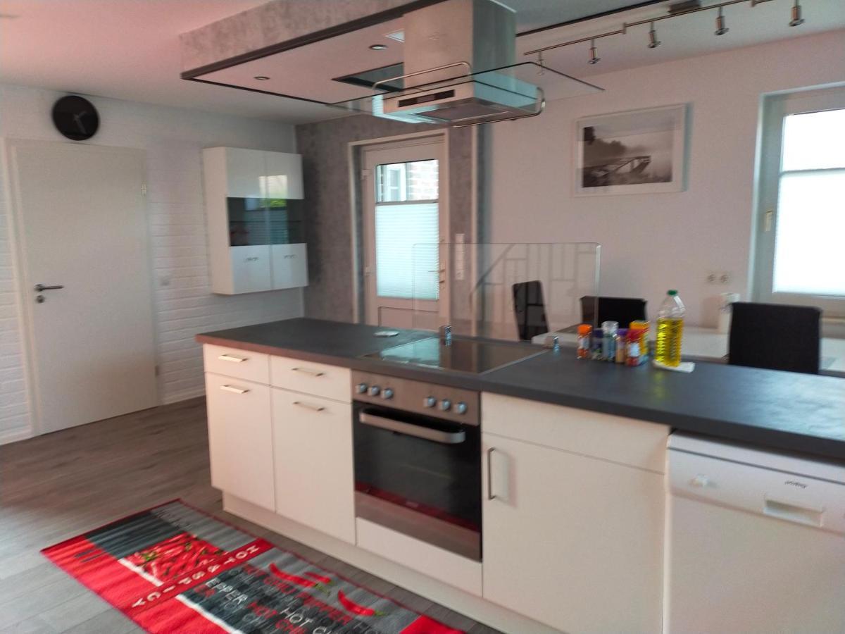 Exklusive Fewo Papenburg Mit Terrasse & Beheiztem Wintergarten פפנבורג מראה חיצוני תמונה